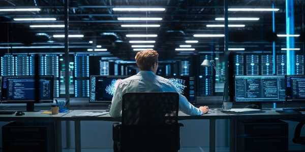 Top 10 Online Computer Courses That Are Booming Right Now