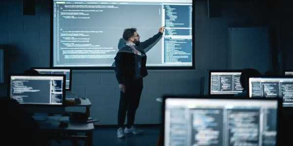 Entry-Level IT Courses That Can Lead To High-Paying Roles